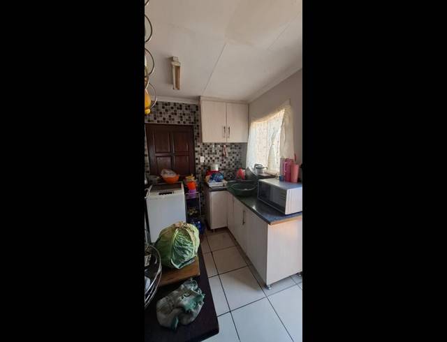 2 BEDROOM PROPERTY TO RENT IN SOSHANGUVE VV